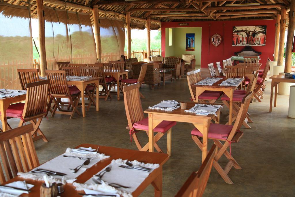 Hotel Manyatta Camp Voi Exteriér fotografie