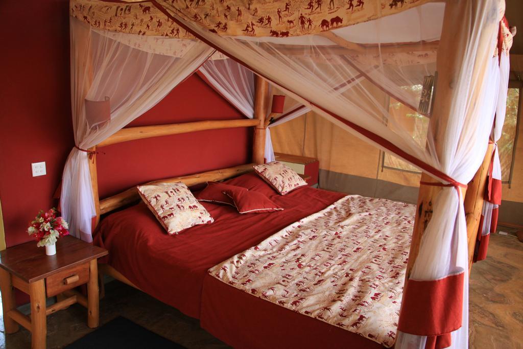 Hotel Manyatta Camp Voi Pokoj fotografie