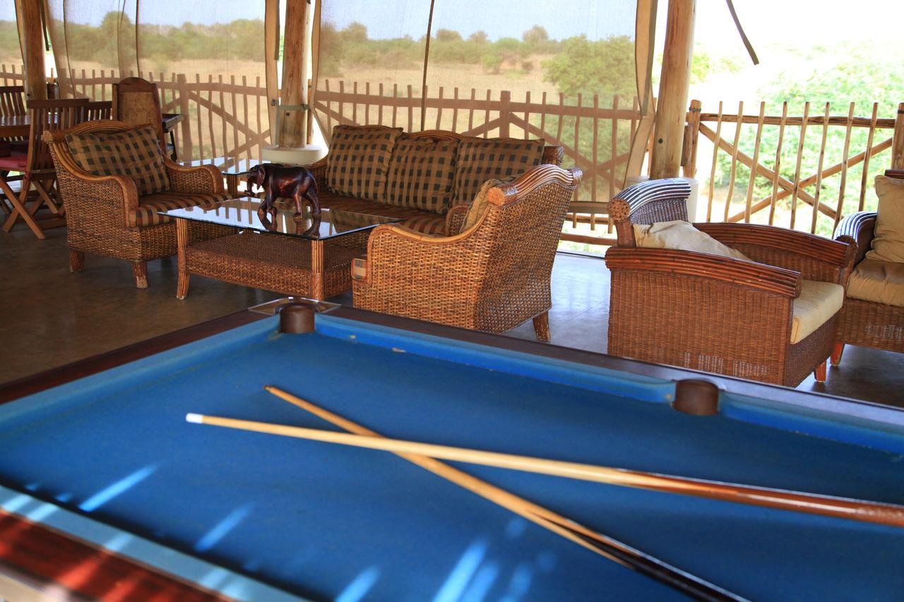 Hotel Manyatta Camp Voi Exteriér fotografie